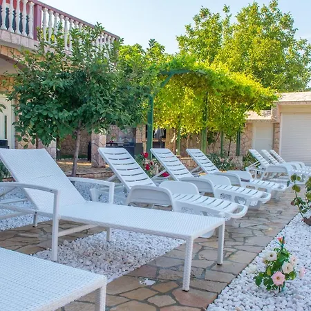Villa Dalia فيلة موستار