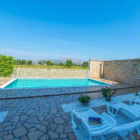 فيلة Villa Dalia موستار