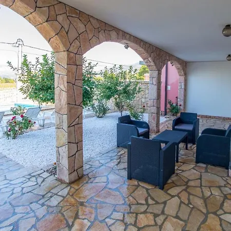 فيلة Villa Dalia *