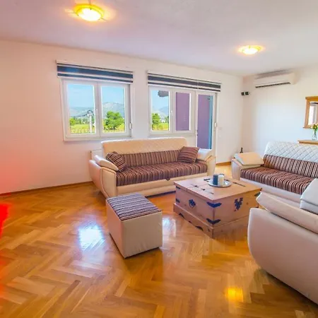 Villa Dalia * موستار