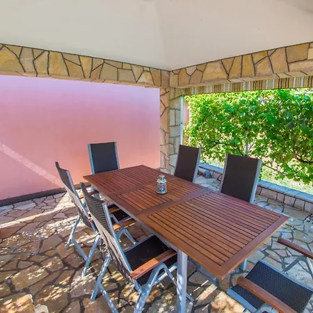 فيلة Villa Dalia *