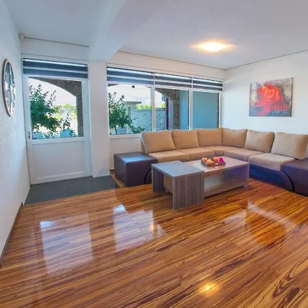 Villa Dalia * موستار