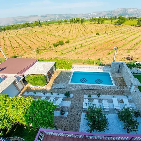 فيلة Villa Dalia *
